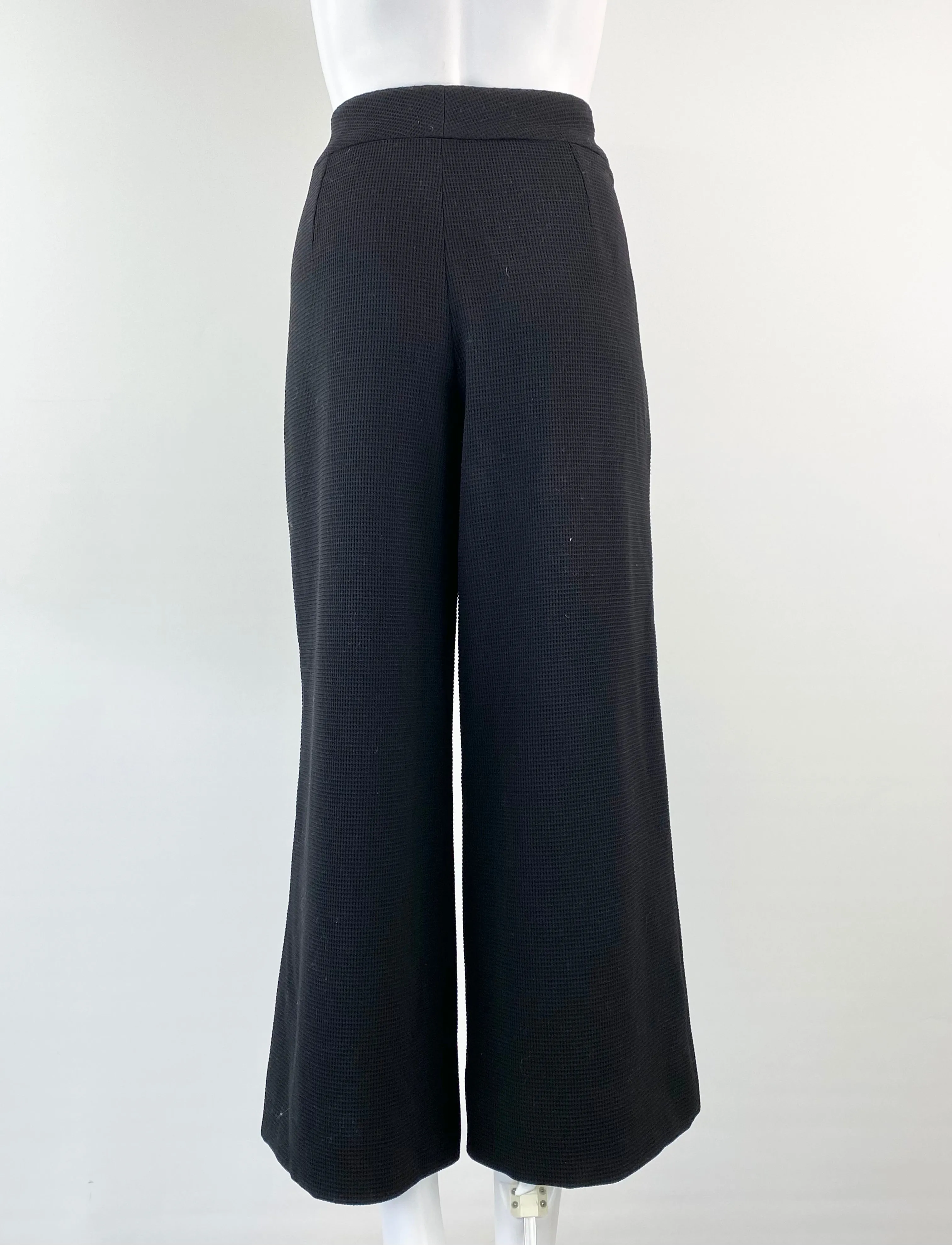 Armani Collezioni Black Wool Waffle High Rise Culottes - AU8