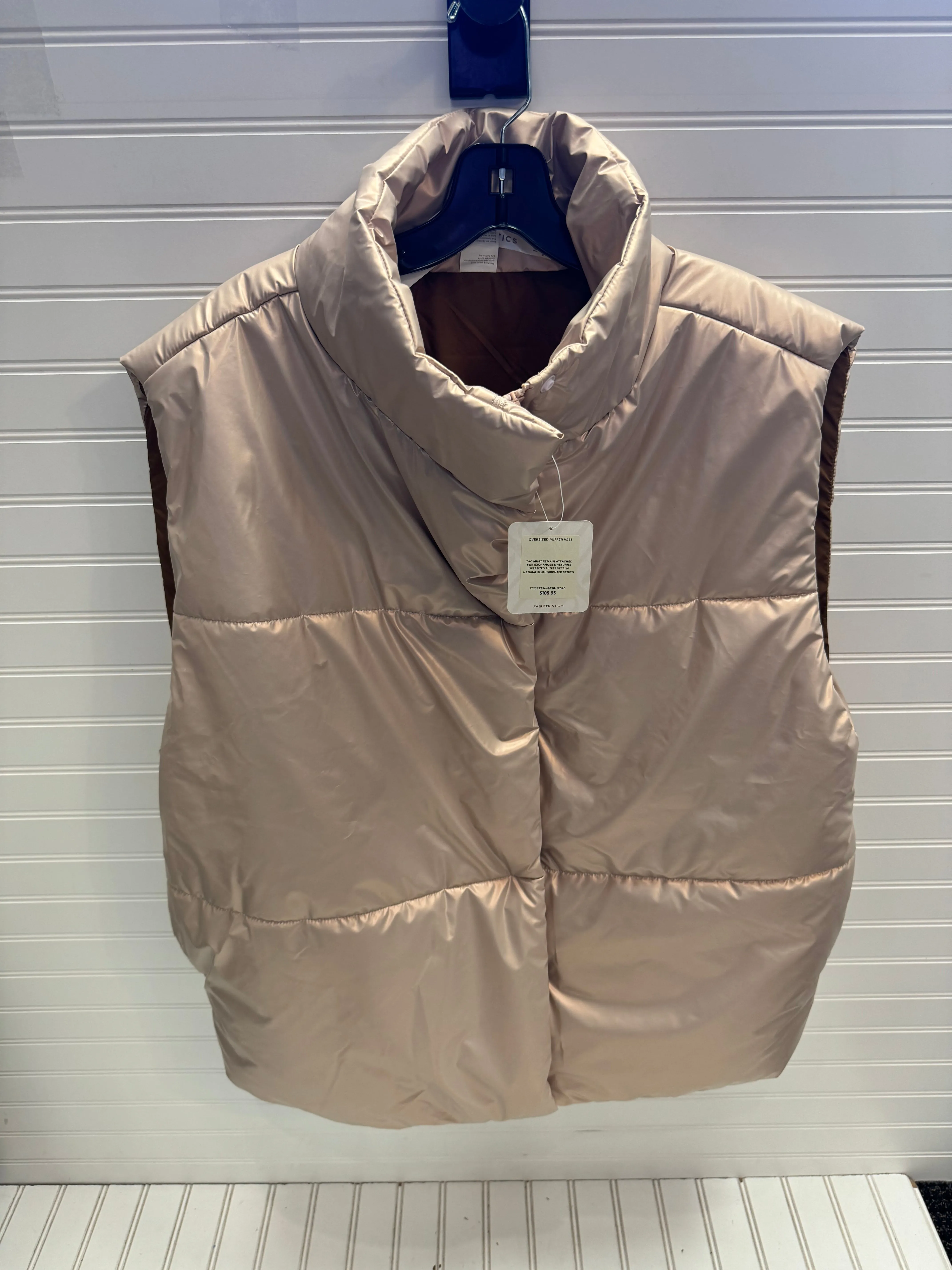 Jacket Puffer & Quilted By Fabletics In Cream, Size: M