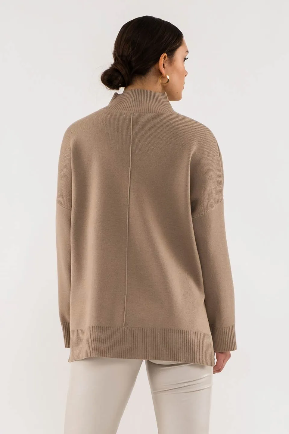 MOCK NECK FRONT SEAM PULLOVER SWEATER