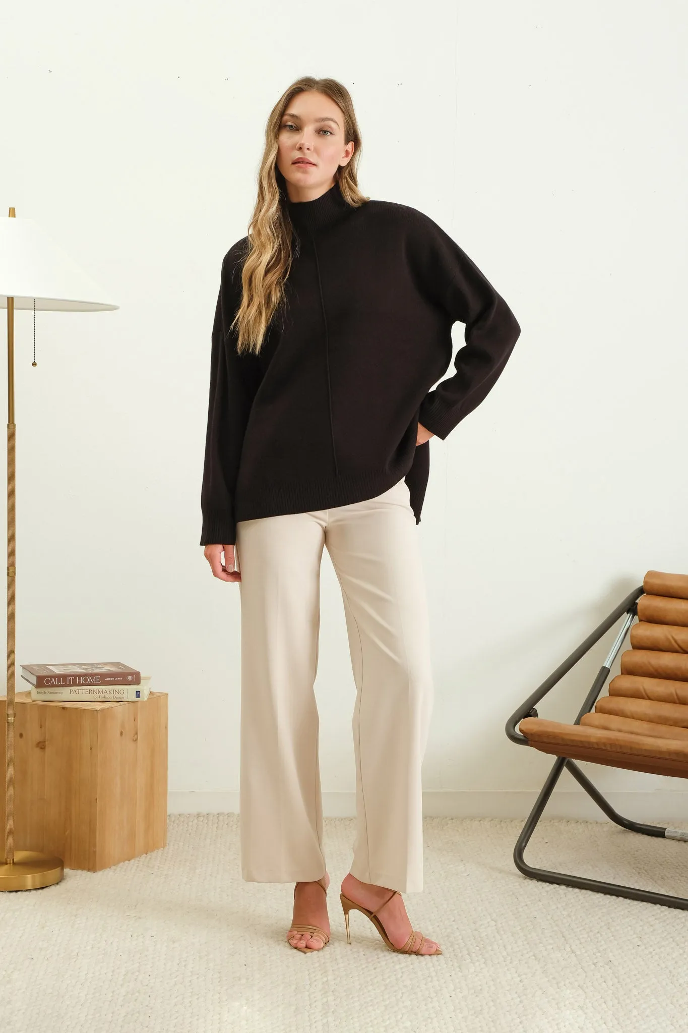 MOCK NECK FRONT SEAM PULLOVER SWEATER