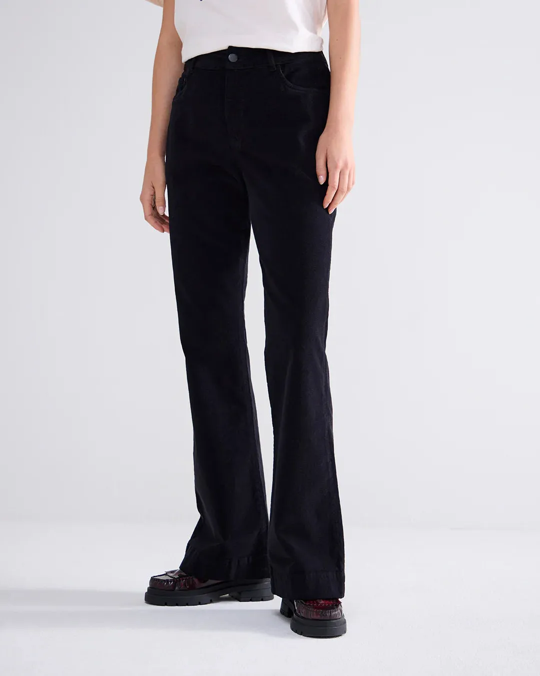 Slim Flared Stretch Cord Pants - Black