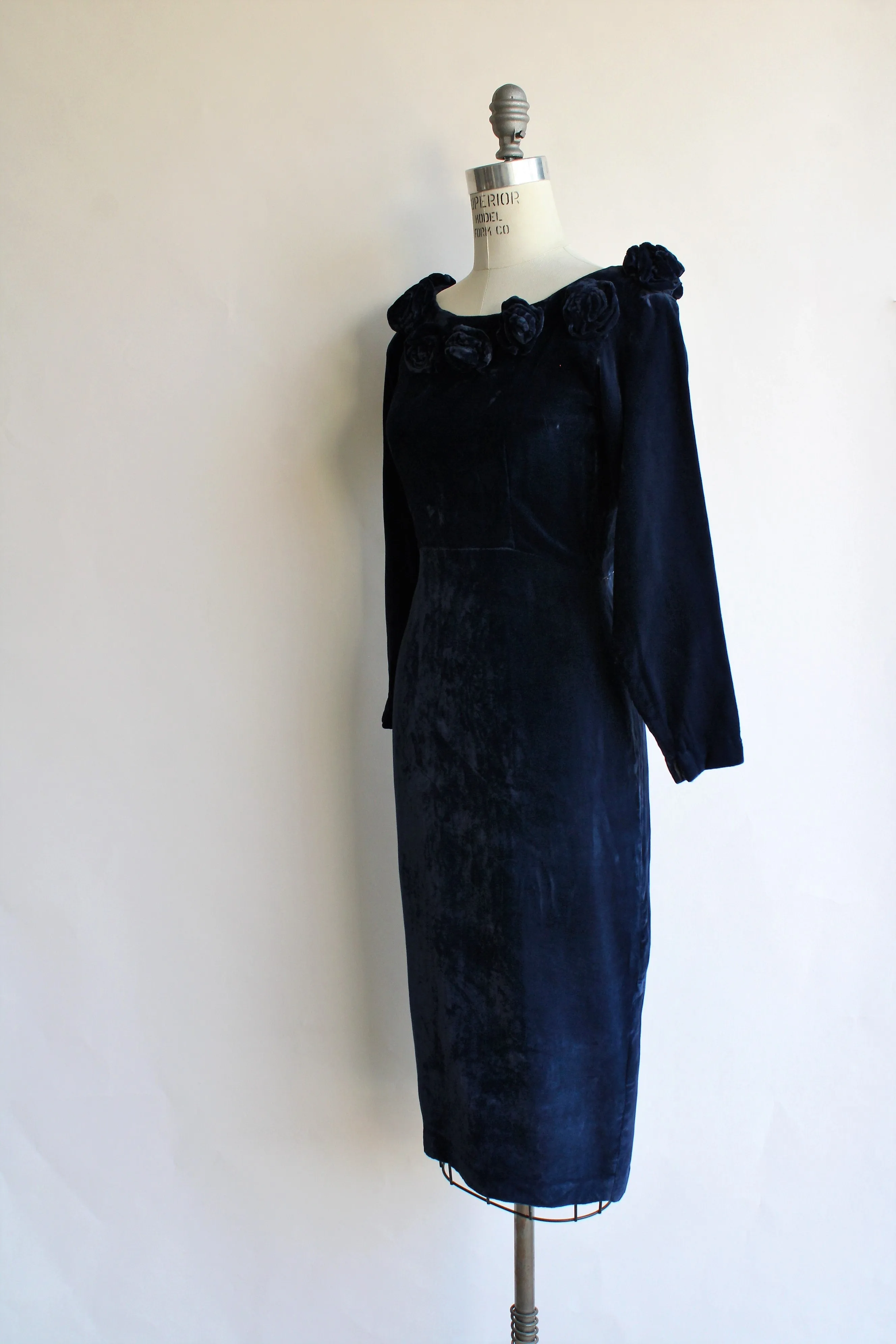 Vintage 1950s Style Blue Velvet Wiggle Dress With Rose Trim